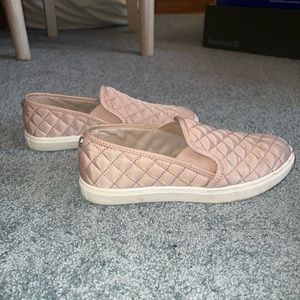 Steve Madden pink slip on sneaker